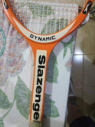 Raqueta SLAZENGER dynamic de tenis vintage
