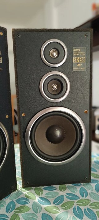 Altavoces AIWA SX-E86 3 vías 6 Ohms 80W