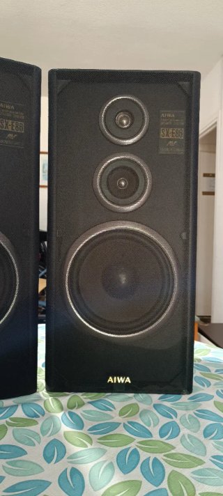 Altavoces AIWA SX-E86 3 vías 6 Ohms 80W