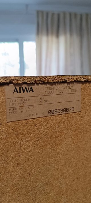 Altavoces AIWA SX-E86 3 vías 6 Ohms 80W
