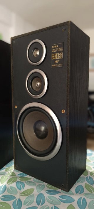 Altavoces AIWA SX-E86 3 vías 6 Ohms 80W