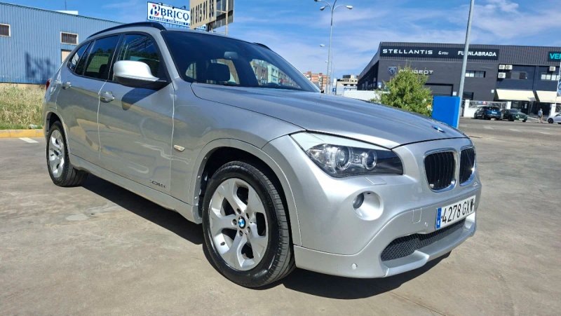 BMW X1 xDrive 20dA (E84) 2010, foto 2