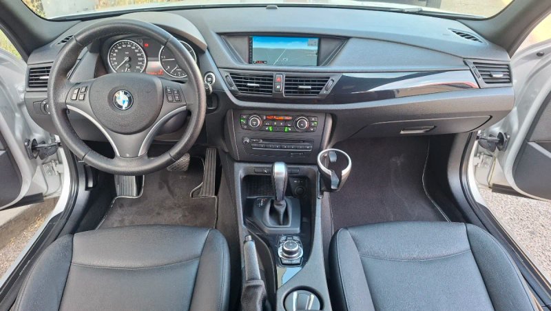 BMW X1 xDrive 20dA (E84) 2010, foto 10