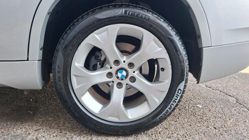 BMW X1 xDrive 20dA (E84) 2010, foto 19