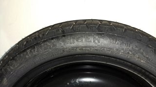 Rueda de repuesto Toyota Avensis