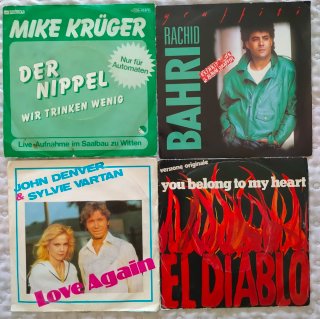 Leggi 30 vinili 45 giri musica internazionale