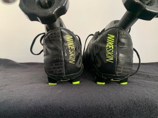 Botas de fútbol Nike Phantom VNM