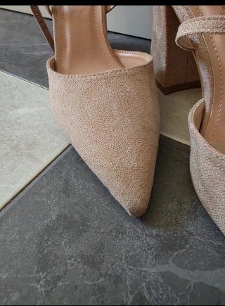 Zapatos de fiesta beige tacón 37