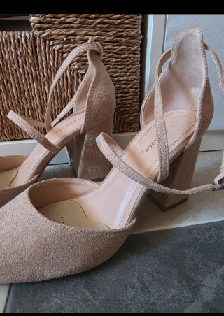 Zapatos de fiesta beige tacón 37