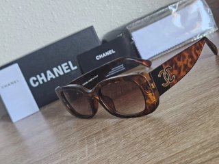 Gafas de Sol Chanel Tortoise & Gold