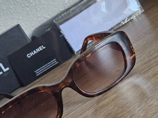 Gafas de Sol Chanel Tortoise & Gold