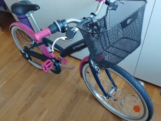 Bicicleta infantil rosa y azul 24 pulgadas