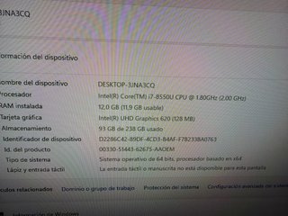 Portátil Lenovo i7 8550u 12GB RAM DDR 4 250GB M.2