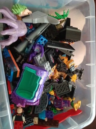 Caja de Legos