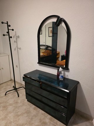 Mueble de salón modular blanco ynegro todo por 250