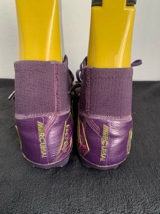 Botas de fútbol Nike Mbappé Oro/Morado gama alta
