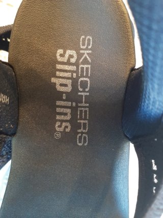 Sandalias Skechers Slip-Ins Hands Free Azul N.38