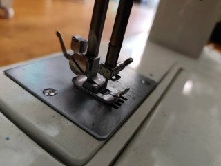 Máquina de coser Gentle
