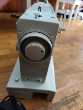 Máquina de coser Gentle