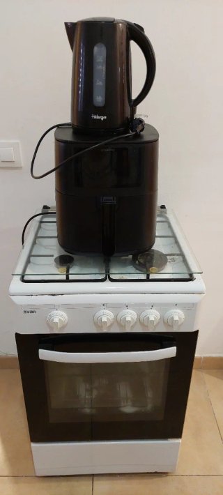 Cocina de gas Svan blanca