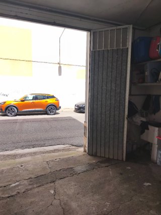 Puerta metálica garaje/cochera