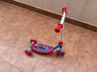 Patinete Spider-Man 3 Ruedas