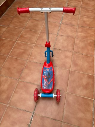 Patinete Spider-Man 3 Ruedas