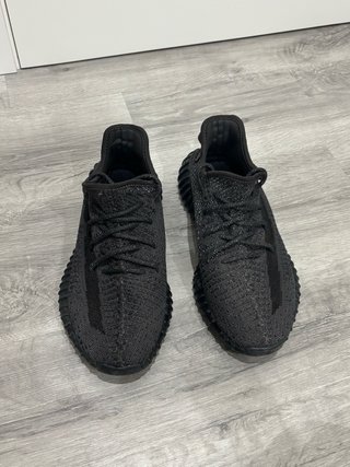 Adidas Yeezy 350 (Negro/Plata)