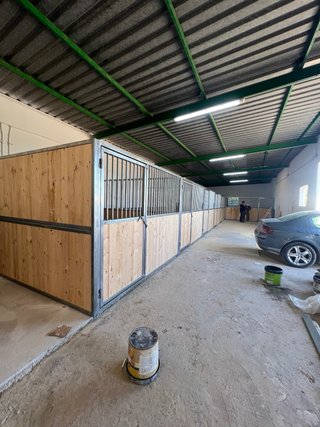Cuadras para caballos a medida de calidad