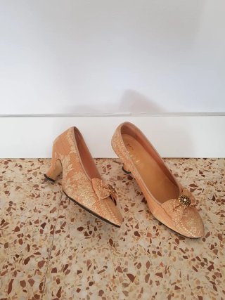 Zapatos de fallera COLS beige y oro