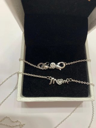 Collar Pandora Mamá Plata letras