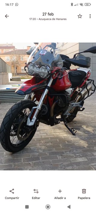 Moto Guzzi V85TT E5