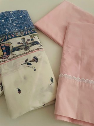 2 Juegos de  Sábanas Bebé Niña Estampado