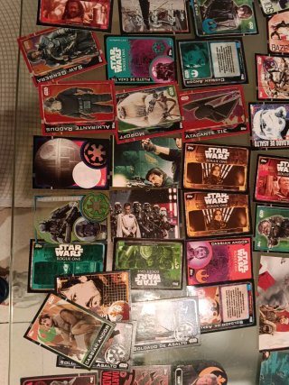 Cromos Star Wars Rogue One Topps total 50 cromos.