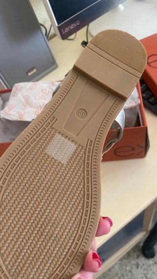 Sandalias Exé con pedrería plateadas