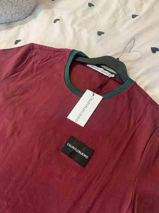 2 Camisetas Calvin Klein Nuevas