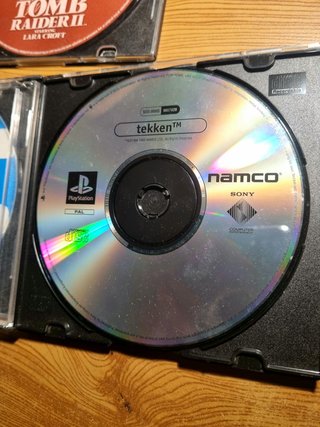 Lotto 3 Giochi PS1 - Tekken, Tomb Raider I & II