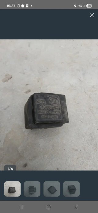 Relé HELLA 4DB 940004-02 12V