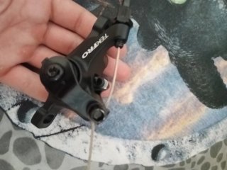 Frenos Mecánicos de disco Delantero y Trasero