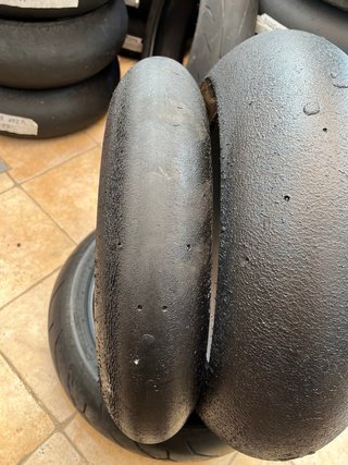 Pirelli Diablo Superbike SC1