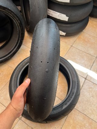 Pirelli Diablo Superbike SC1