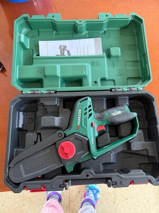 Mini sierra eléctrica Lidl 12V