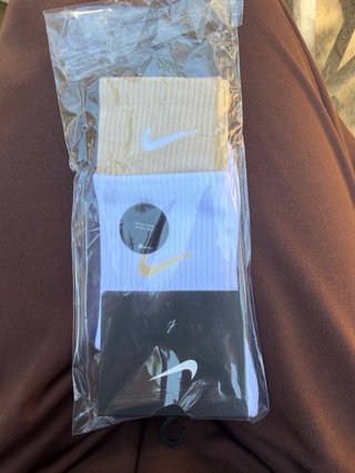 Calcetines Nike Beige y Blanco Talla Única