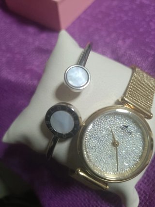 Reloj Lotus con pulsera y joyero