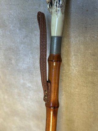 Elegante calzascarpe vintage figurato – 56 cm