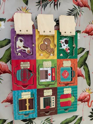Juego educativo infantil de madera