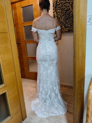 Vestido Novia encaje y corte sirena