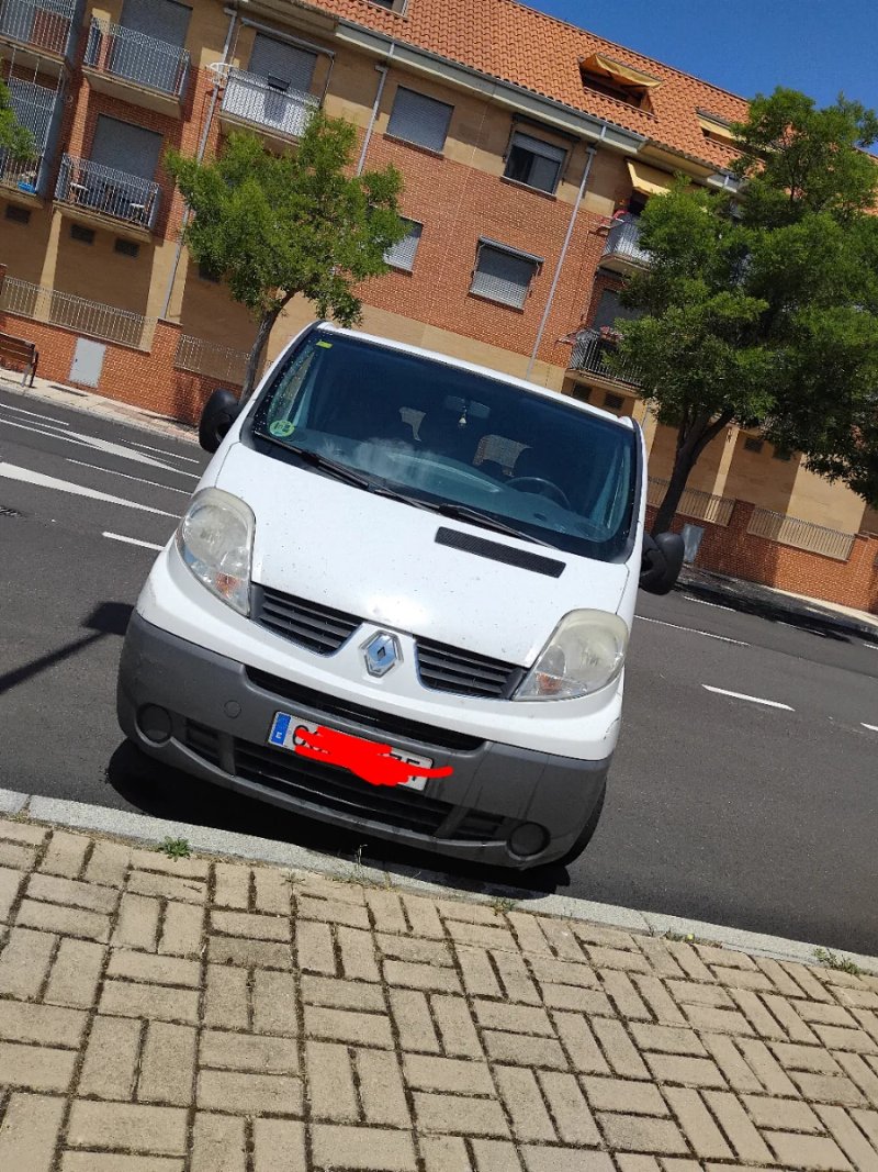 Renault Trafic 2010 - foto 1
