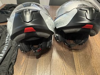 Coppia di Caschi Moto BMW con Interfono