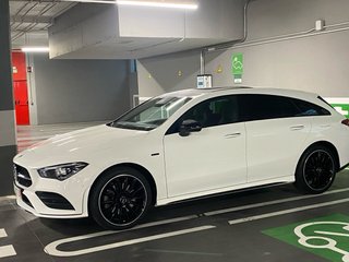Mercedes CLA 250e Shooting Brake AMG Line | Techo